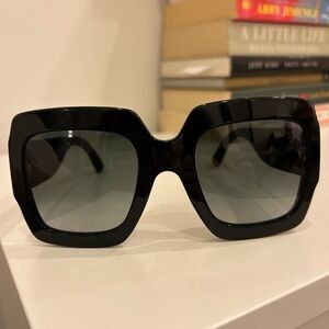 Oversized Black Gucci Sunglasses